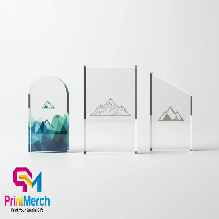 Plakat custom berbahan akrilik dan kayu untuk penghargaan dan event resmi